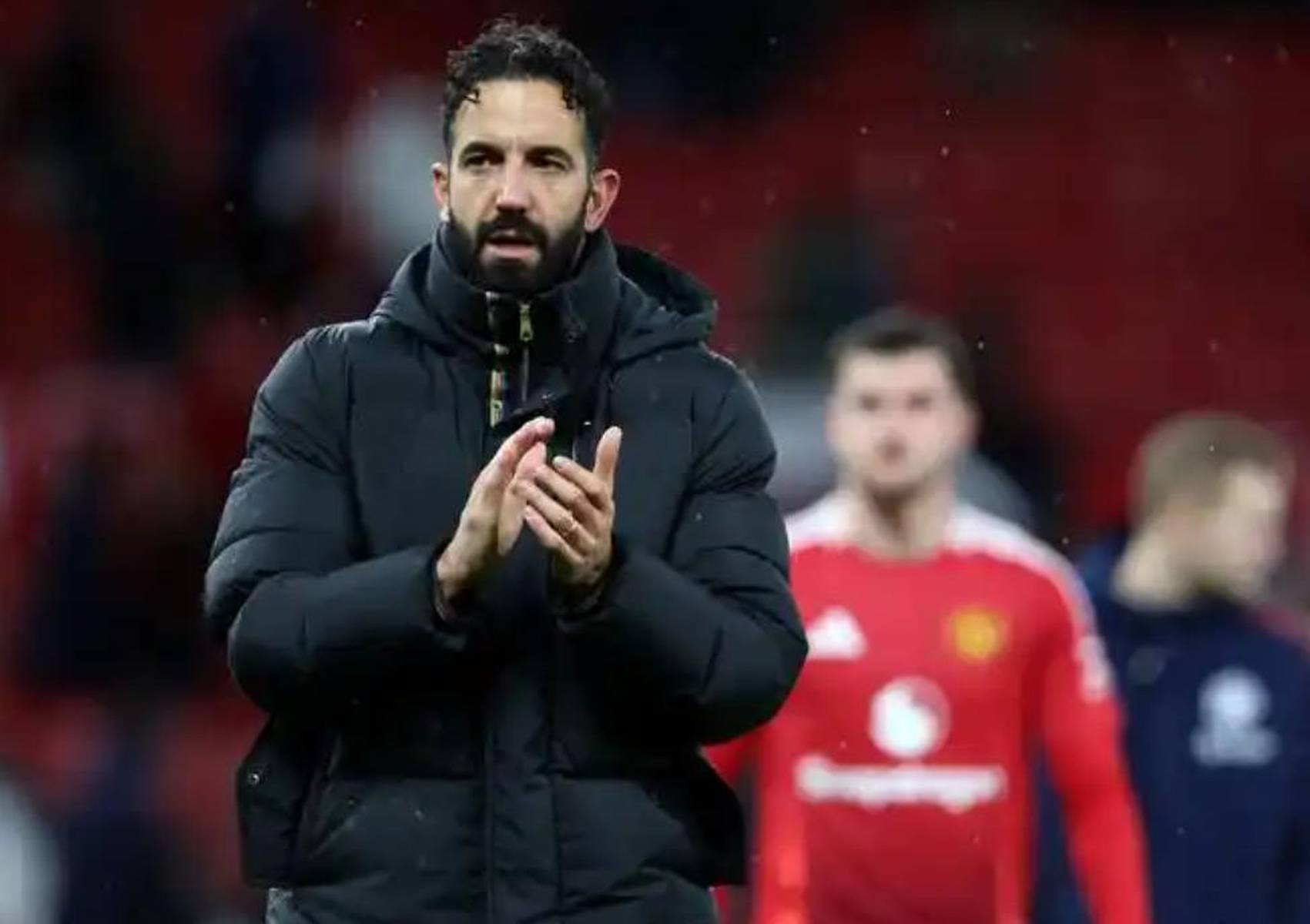 乐动体育官直播-欧冠门将头球绝杀